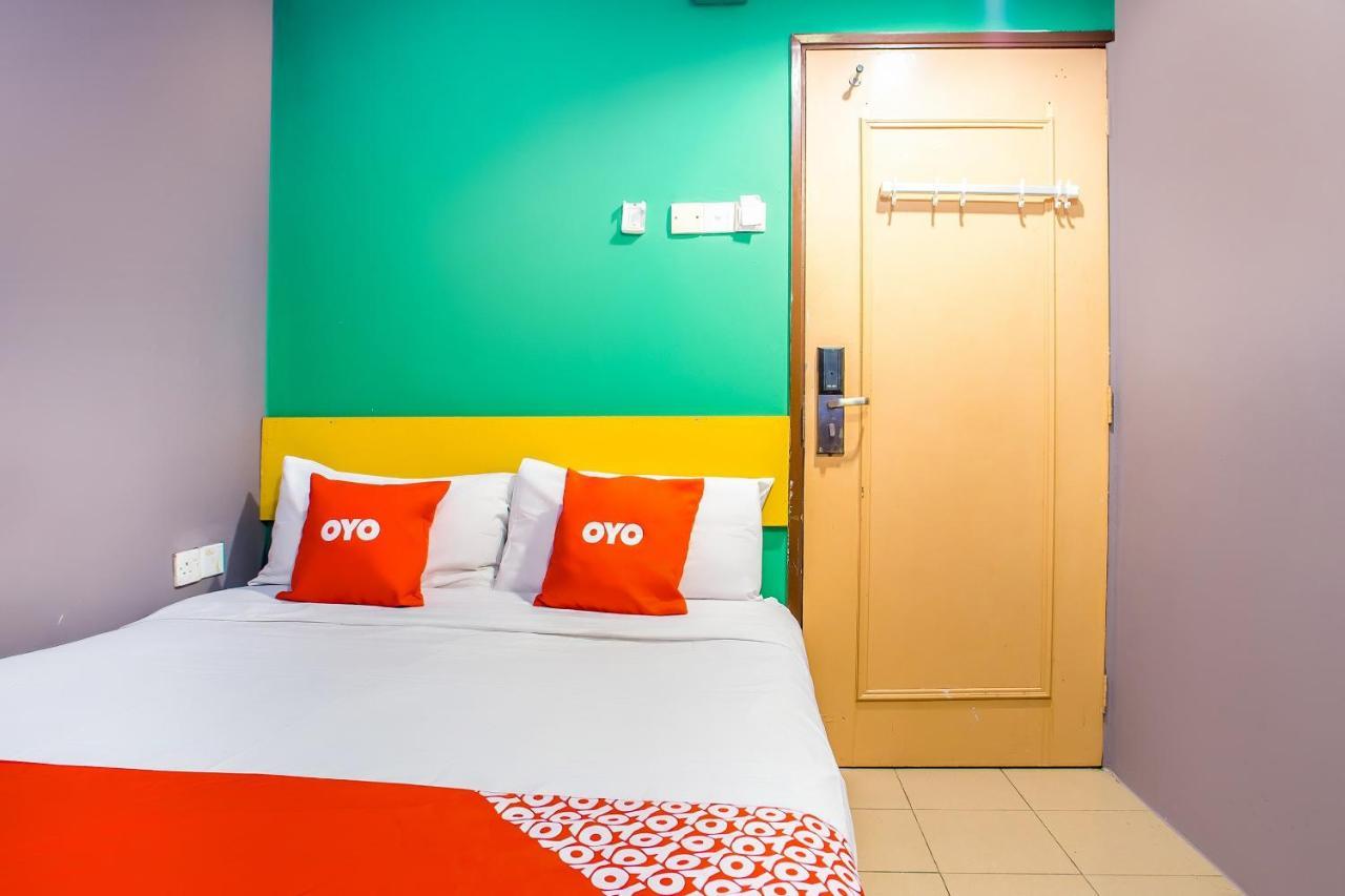 OYO 89688 Alor Street Hotel Kuala Lumpur Buitenkant foto