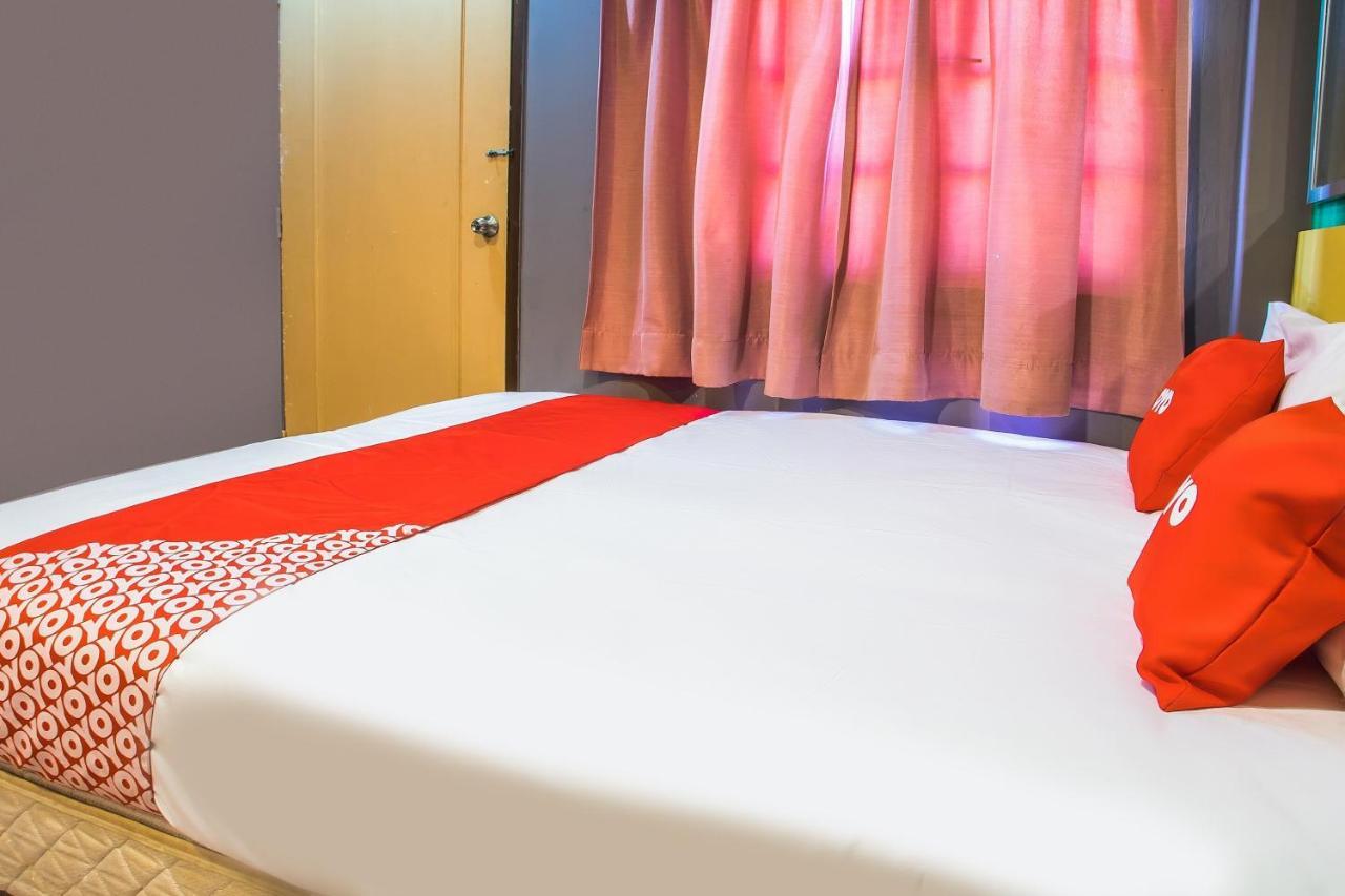 OYO 89688 Alor Street Hotel Kuala Lumpur Buitenkant foto