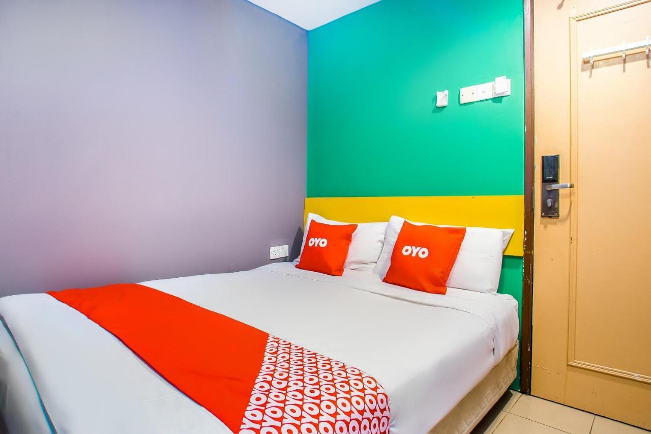 OYO 89688 Alor Street Hotel Kuala Lumpur Buitenkant foto