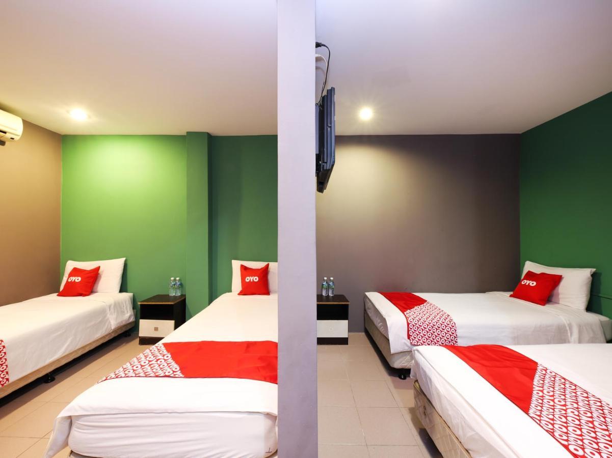 OYO 89688 Alor Street Hotel Kuala Lumpur Buitenkant foto